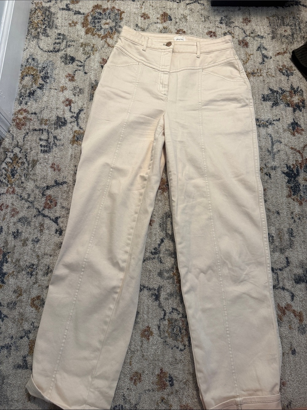 Wilfred Straight-Leg High-Rise Pants in Cream